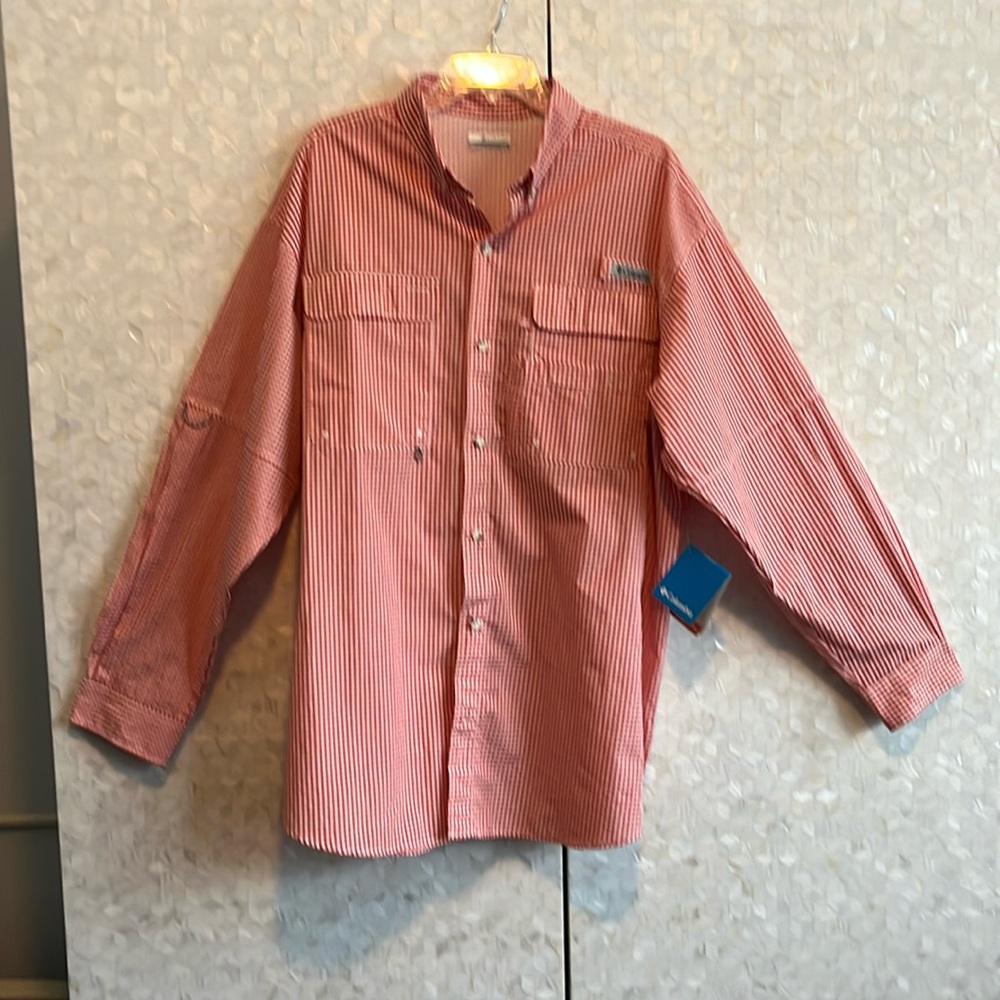 Columbia sportswear (PFG)with adjustable sleeve